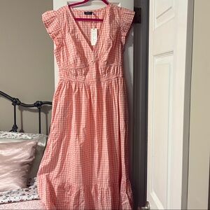 Vineyard Vines Pink and White V-Neck Sundress